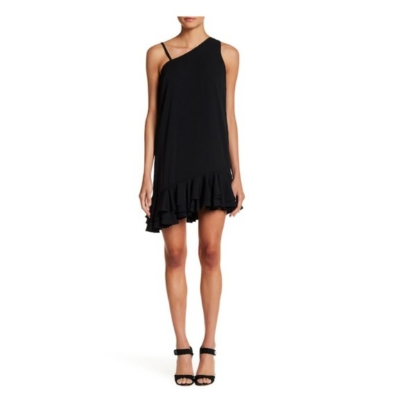 Ali & Jay White Mini Dress NWT- Size XS Ali & Jay Ali Black and White Mini  Dress - Jacquard Bodycon Dress - Lulus